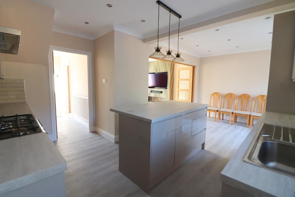 Property photo 3 of 18 Photo 3