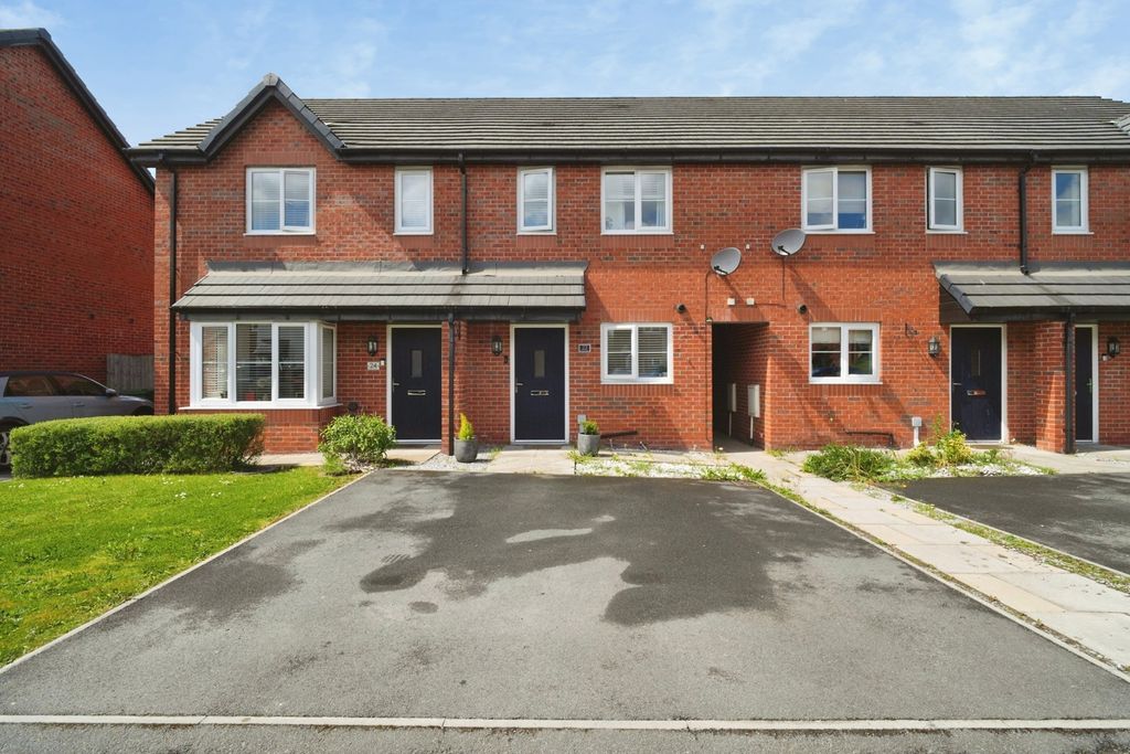 Property photo 1 of 16 Pbox-Img.Jpg