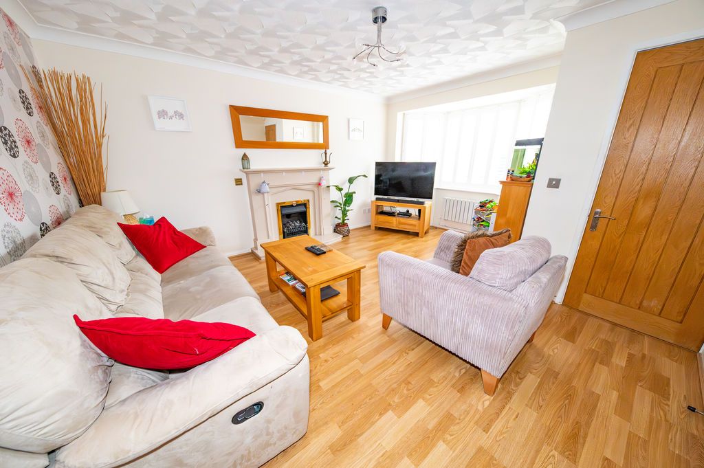 Property photo 2 of 18 Photo 4