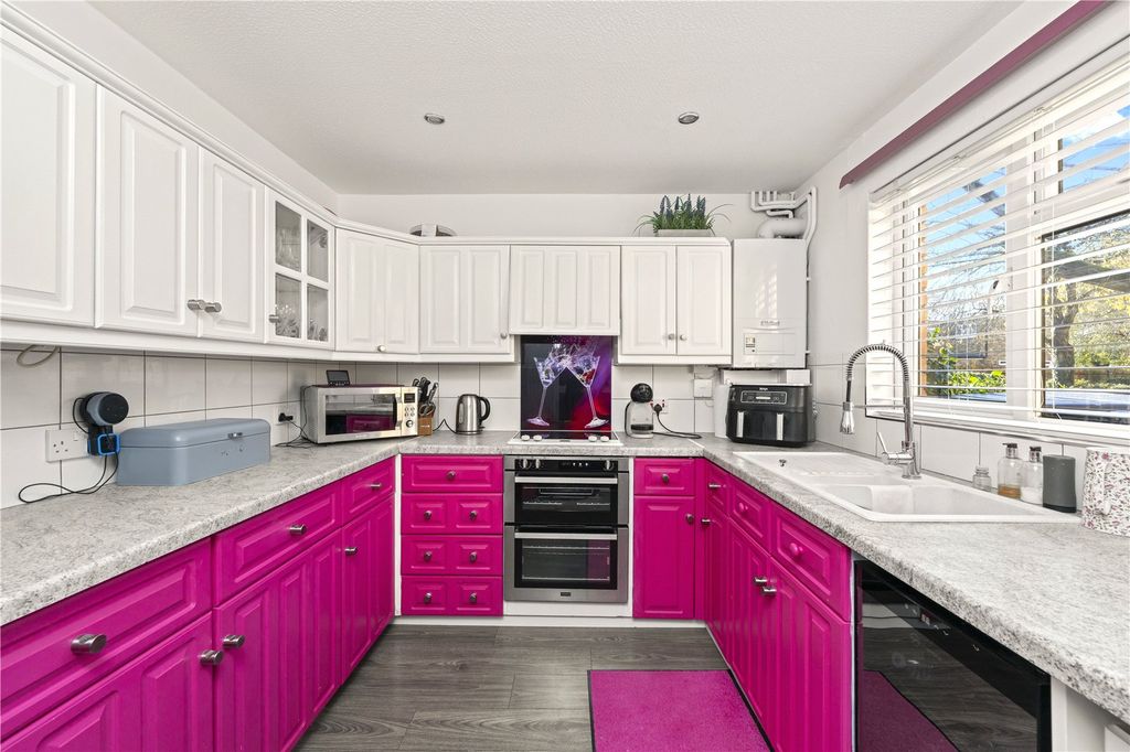 Property photo 3 of 14 Picture No. 14