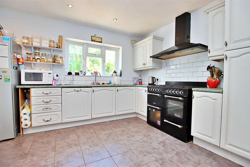 Property photo 3 of 14 Img_6833.Jpg