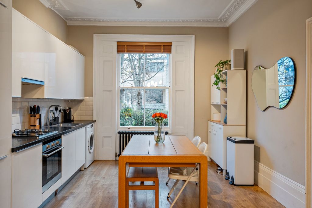 Property photo 3 of 24 Picture No. 15