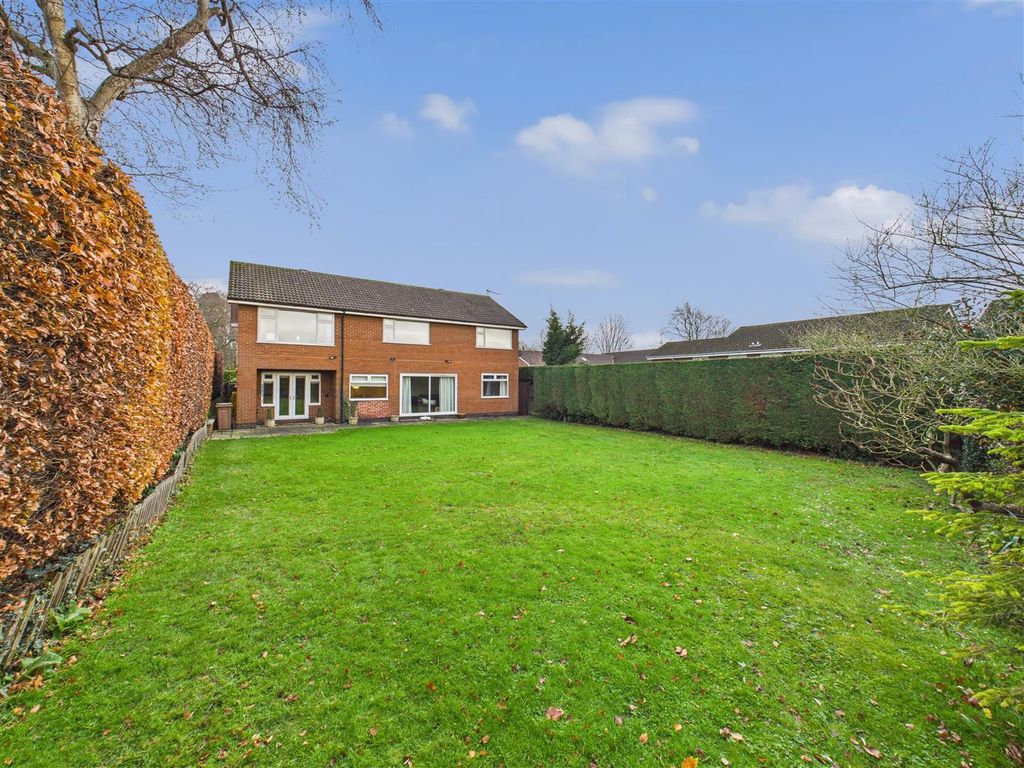 Property photo 2 of 21 Rear View