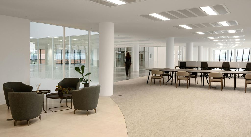 Property photo 3 of 13 The Ark Hammersmith W6 Office To Let West London 3F Fout2.Jpg