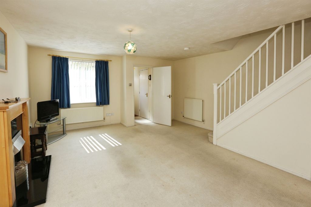 Property photo 2 of 21