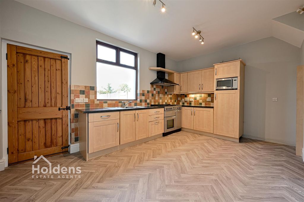 Property photo 3 of 18 Dsc_8909.Jpg