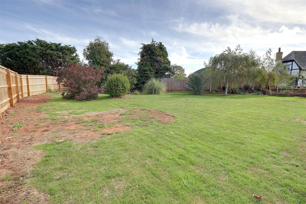 Property photo 3 of 5