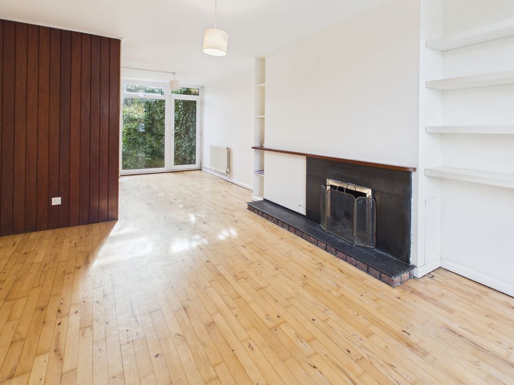 Property photo 2 of 11 Cam02545G0-Pr0574-Still003