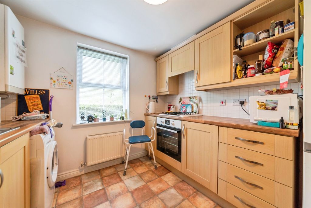 Property photo 2 of 17