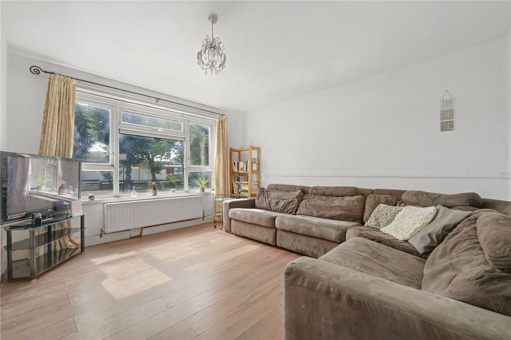 Property photo 1 of 12 Picture No. 14