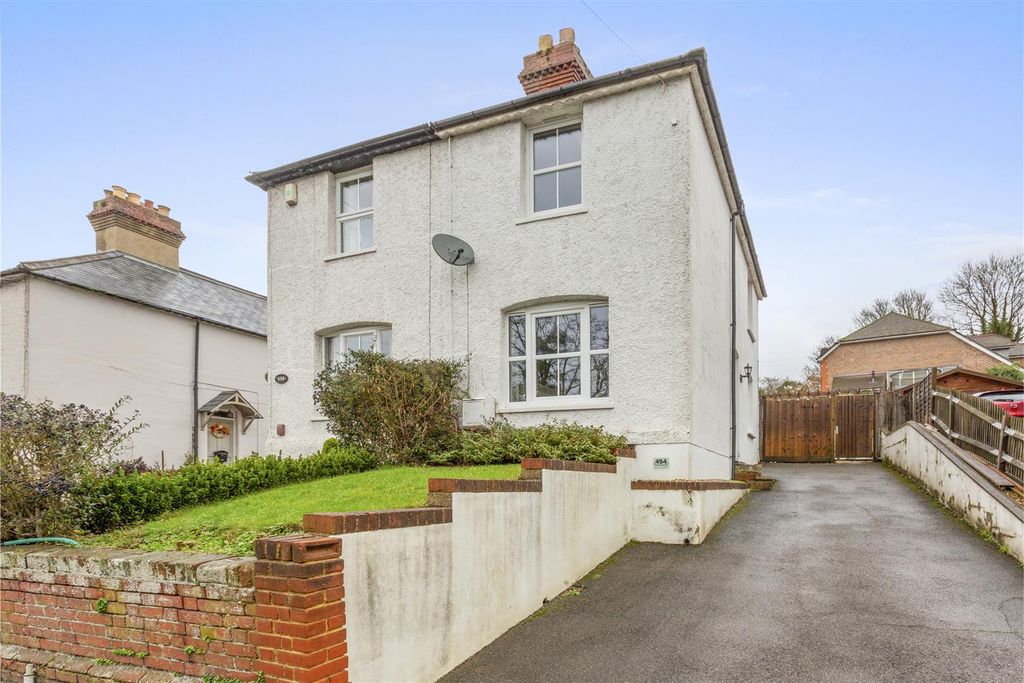 Property photo 1 of 13 Front Aspect