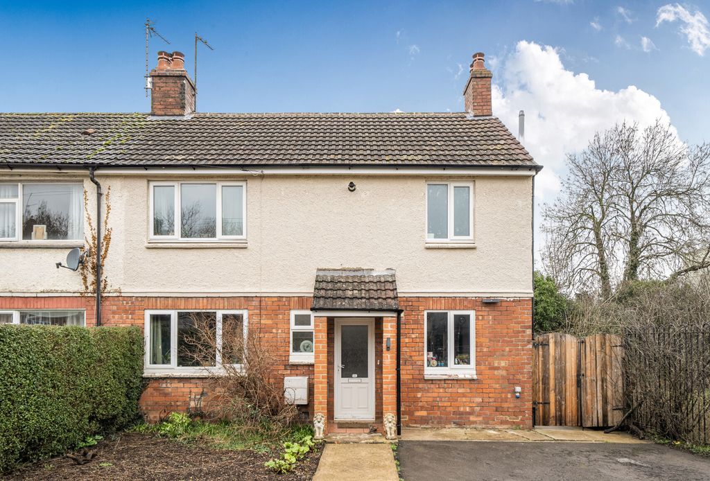 Property photo 1 of 24 1418408-24-699710...