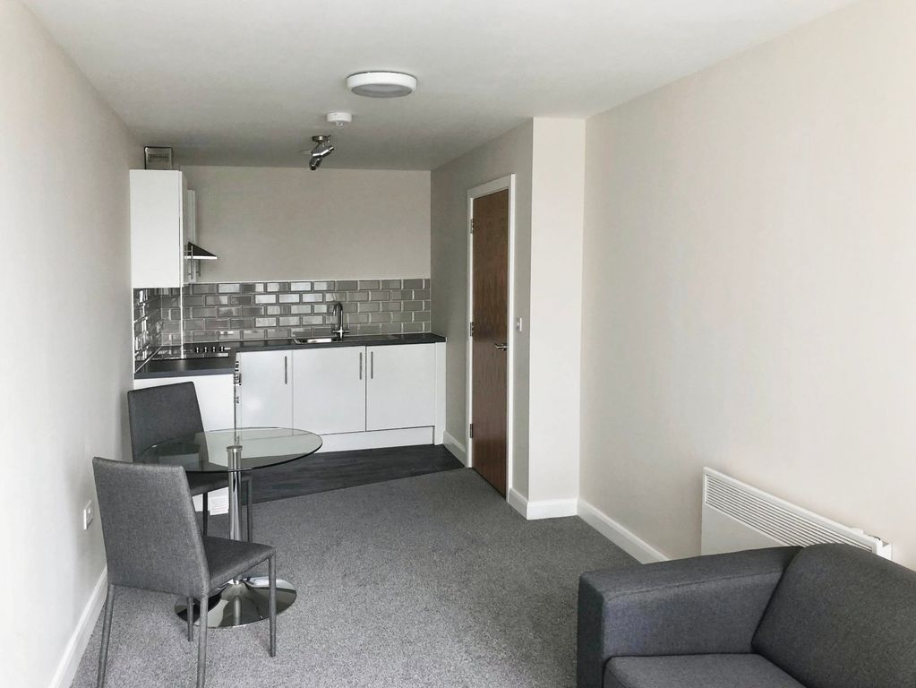 Property photo 3 of 5 Picture No. 06