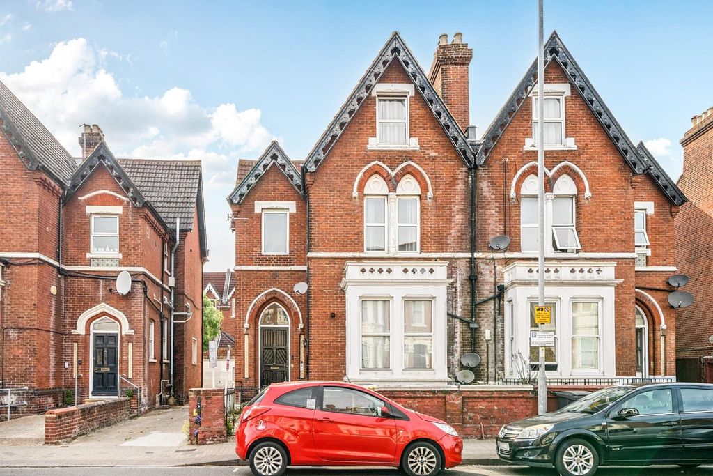 Property photo 1 of 19 1289864-25-682Cb9c2Ab59A-Arw.Jpg