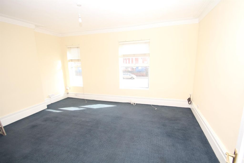 Property photo 2 of 6 Img_5380.Jpg