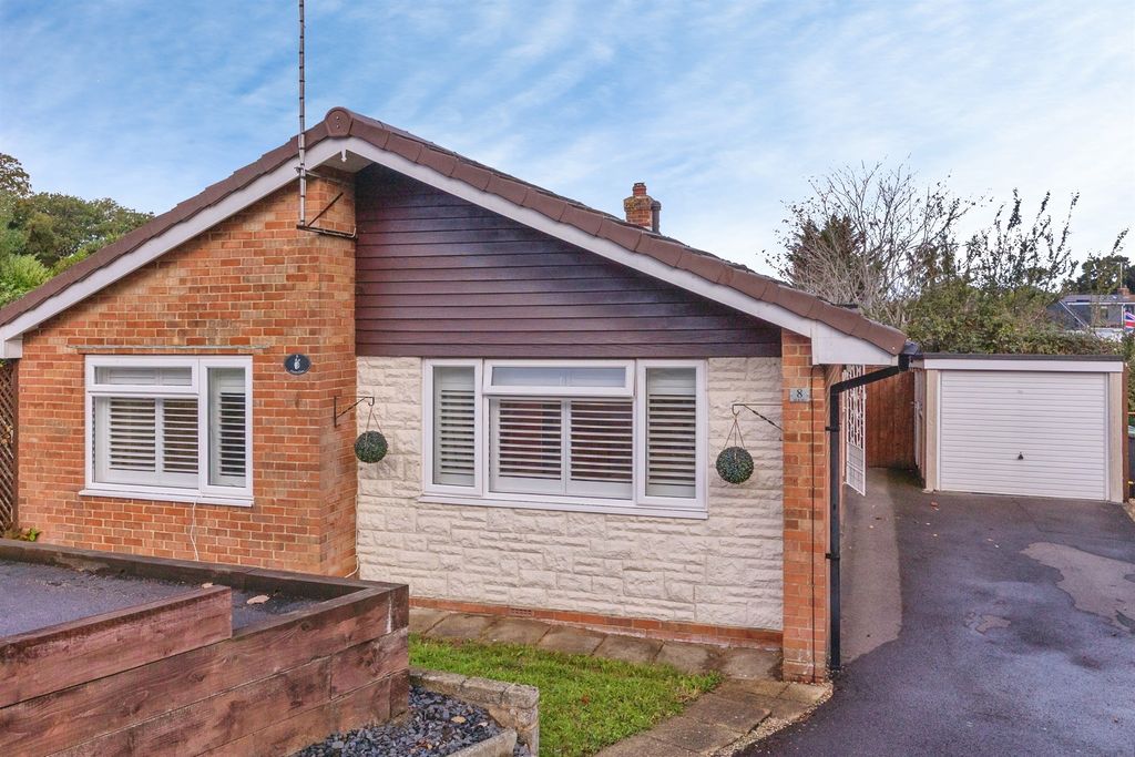 Property photo 1 of 21