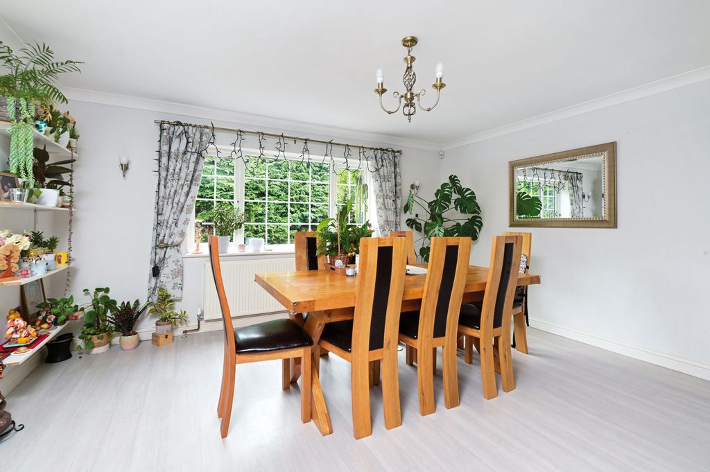 Property photo 3 of 12 11 Mickle Hill (5) - Copy