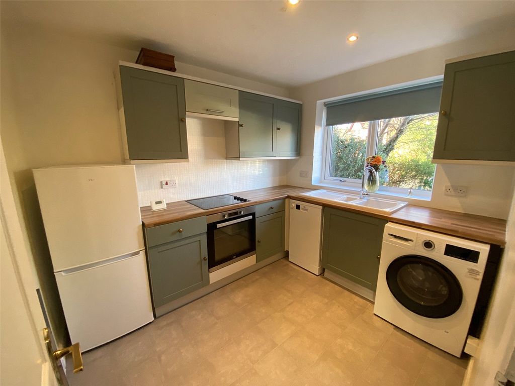 Property photo 2 of 15 Picture No. 01