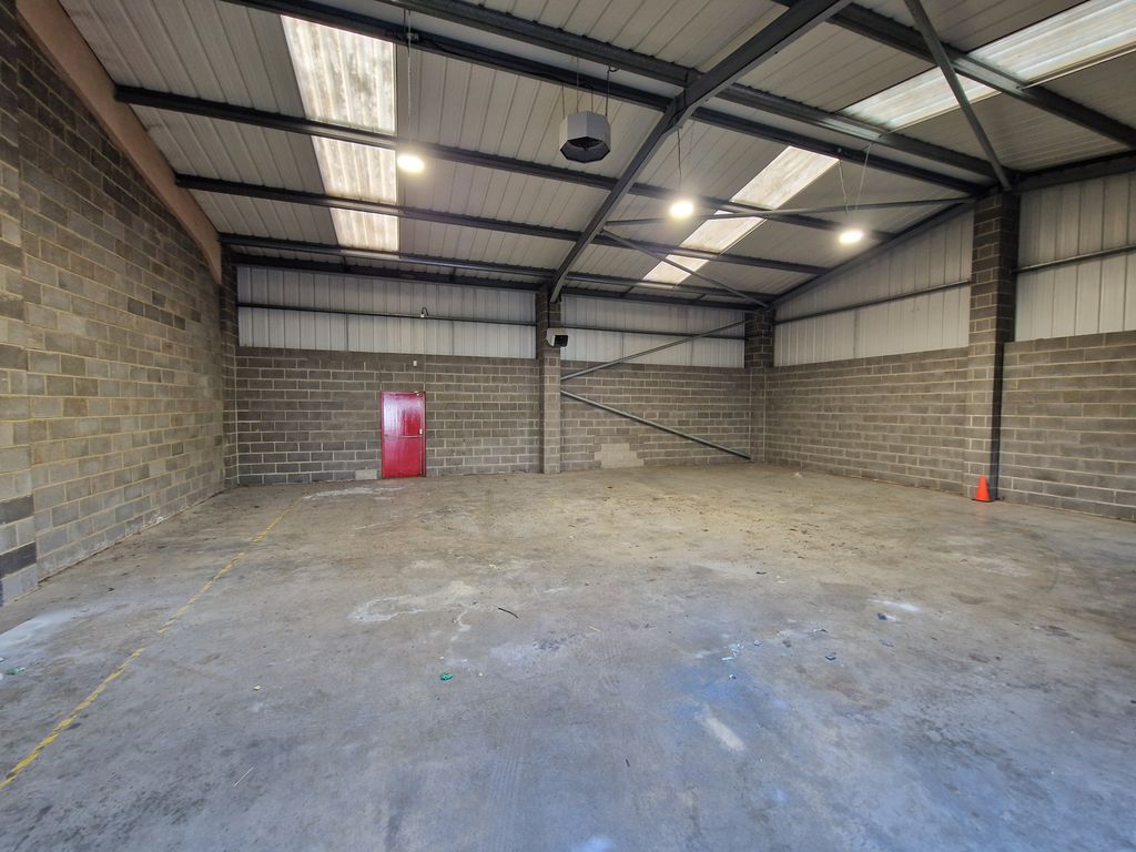 Property photo 2 of 4