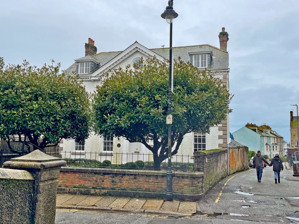 Additional image 5 of 2 bed flat for saleParade Street, Penzance, Cornwall TR18