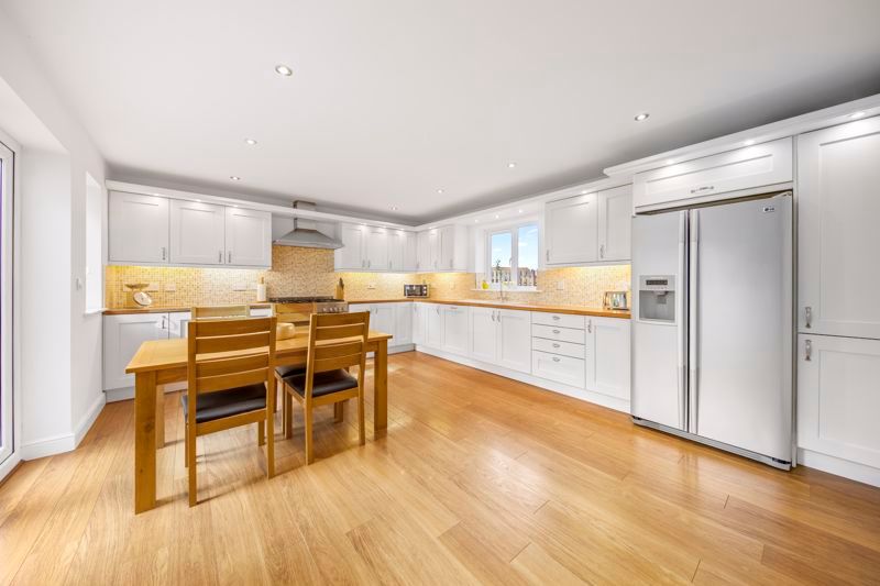 Property photo 3 of 38 Kitchen