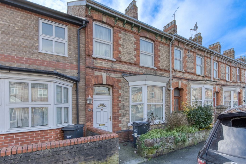 Property photo 1 of 14 Greenway Avenue (1)