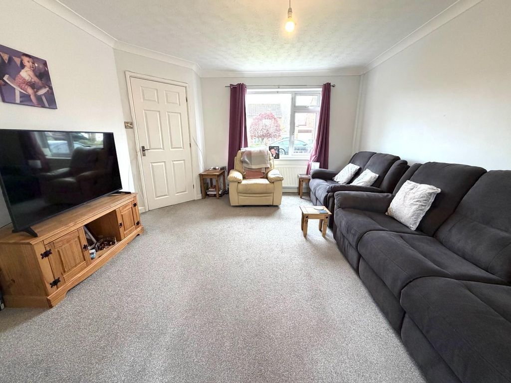 Property photo 2 of 10 Living Room.Jpeg