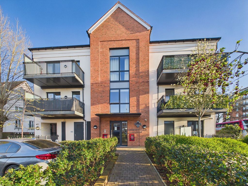 Property photo 1 of 12