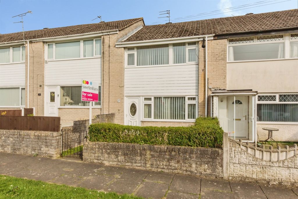 Property photo 1 of 19