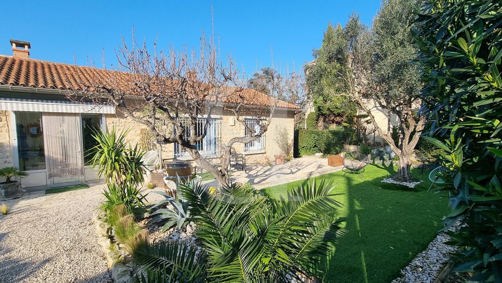 Property photo 2 of 26