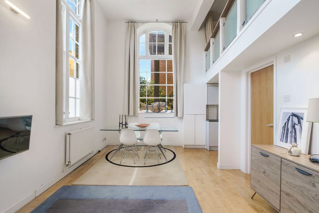 Property photo 1 of 11 Picture No. 01