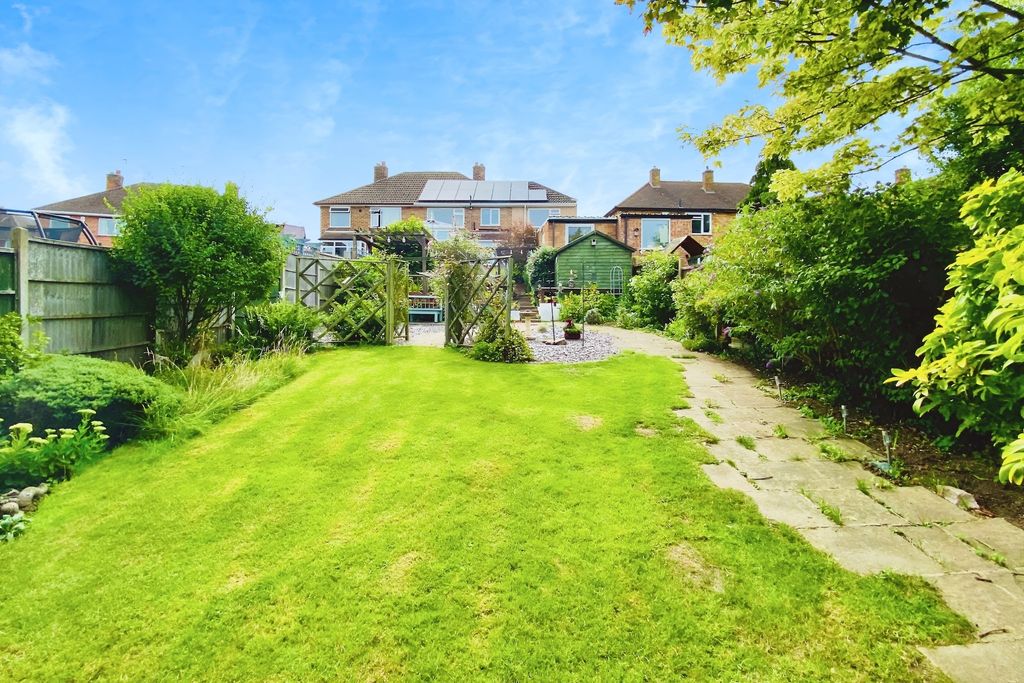 Property photo 3 of 31