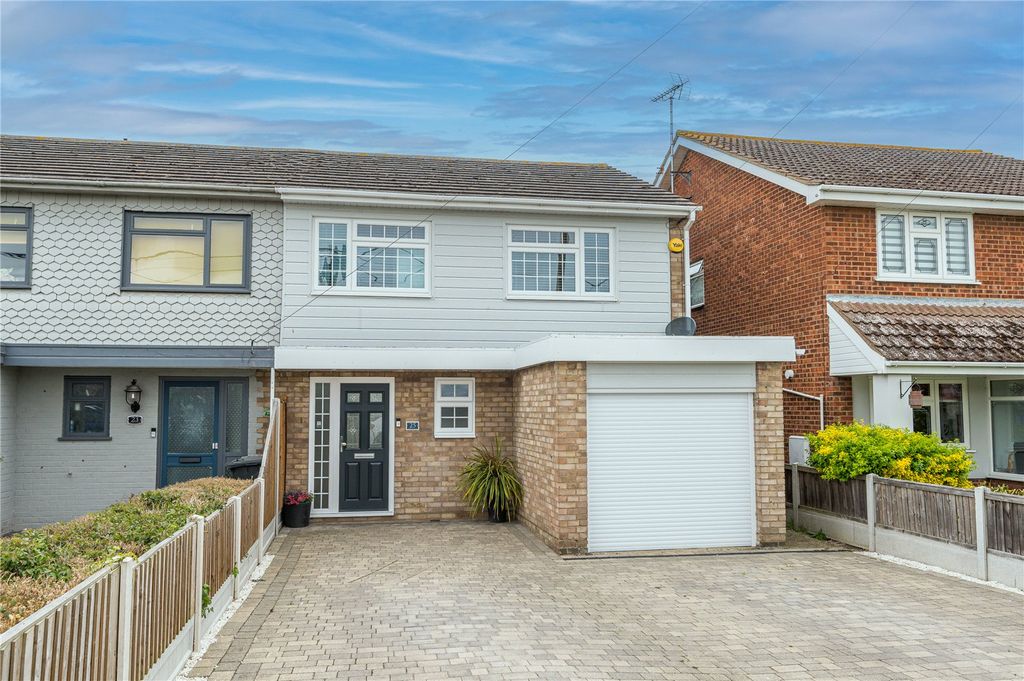 Property photo 1 of 16 Picture No. 02