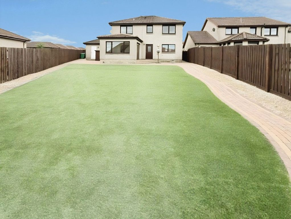 Property photo 2 of 47