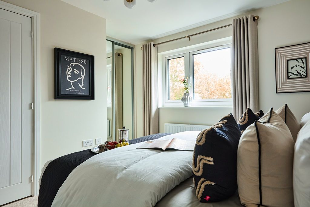 Property photo 1 of 17 Energy Saving Features Throughout