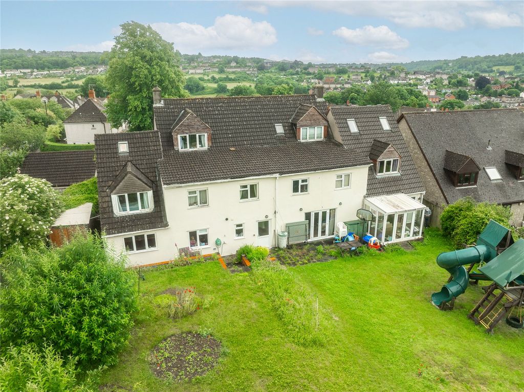 Property photo 2 of 6 Picture No. 05