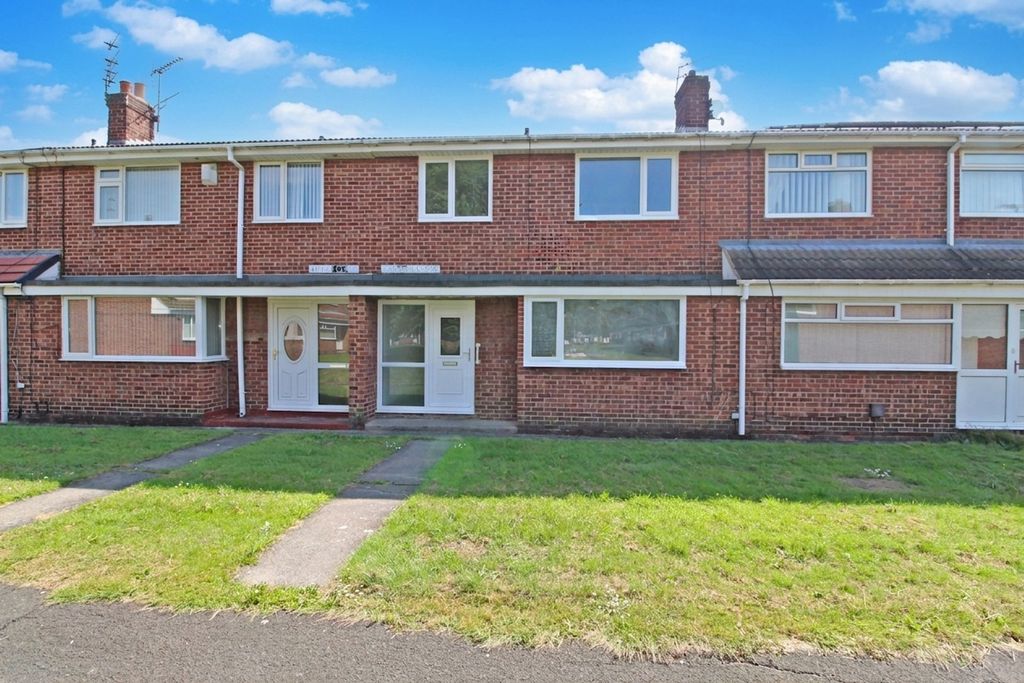 Property photo 1 of 16 External Front