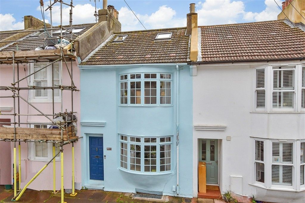 Property photo 1 of 12 External (Web)