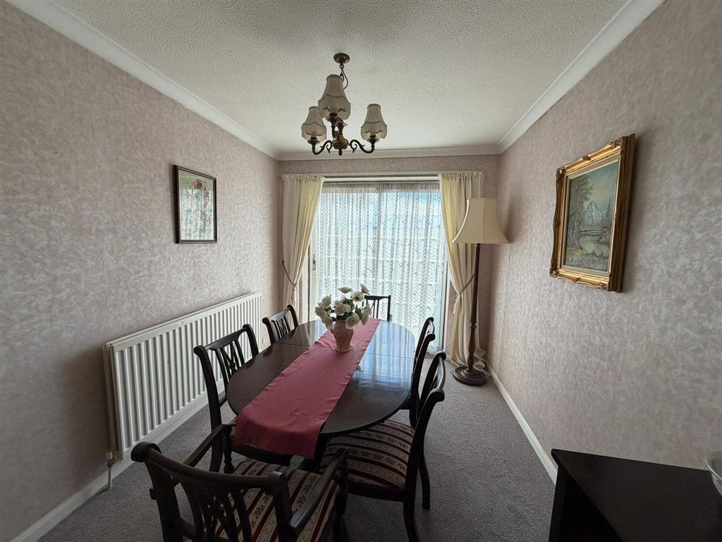 Property photo 3 of 6 Dining Area