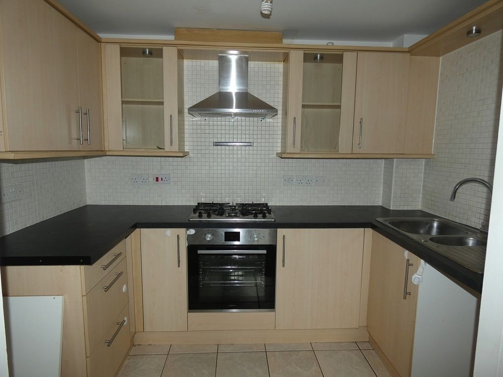 Property photo 2 of 8