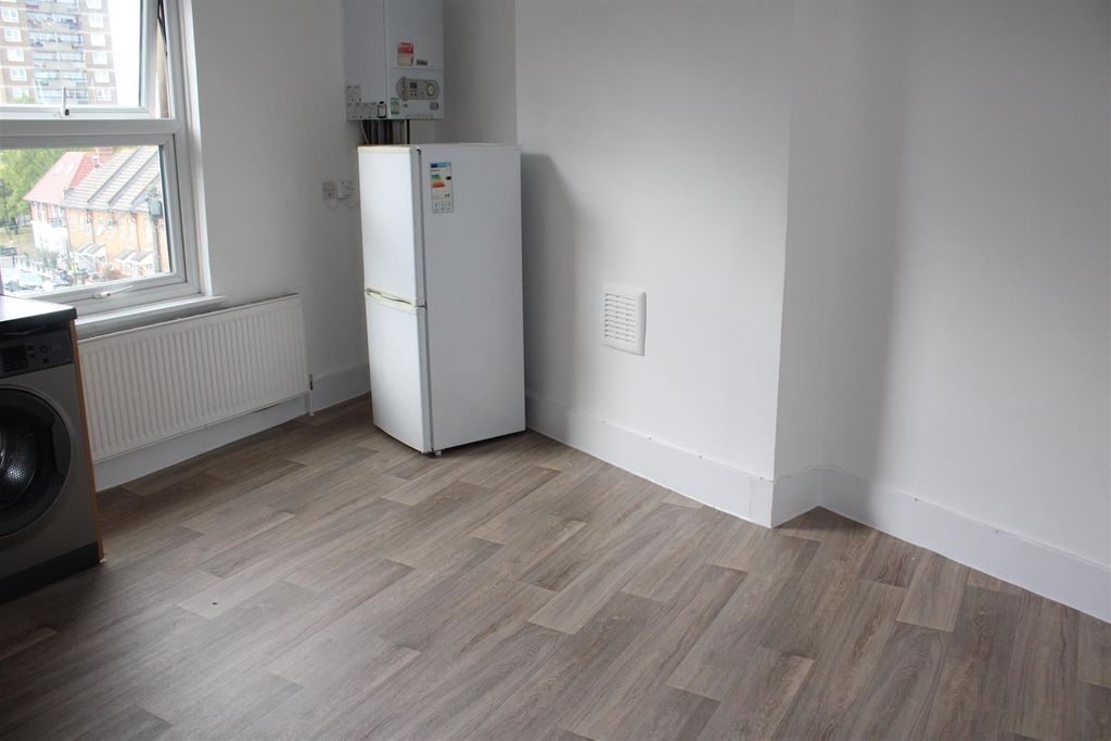 Property photo 3 of 7 Img_8870.Jpg