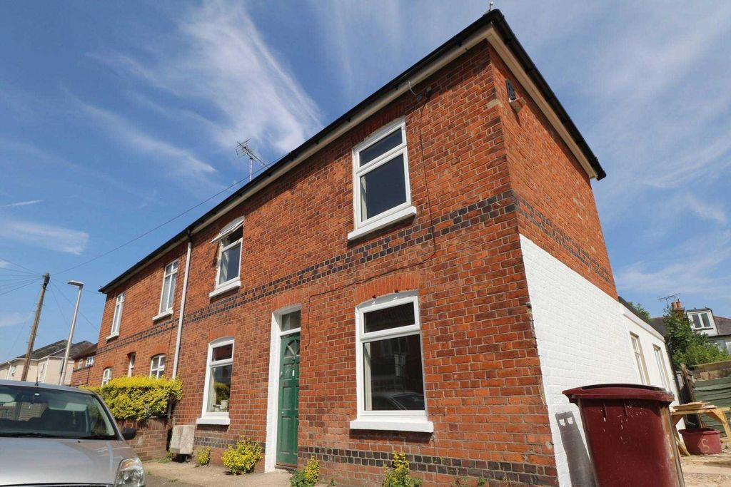 Property photo 1 of 6