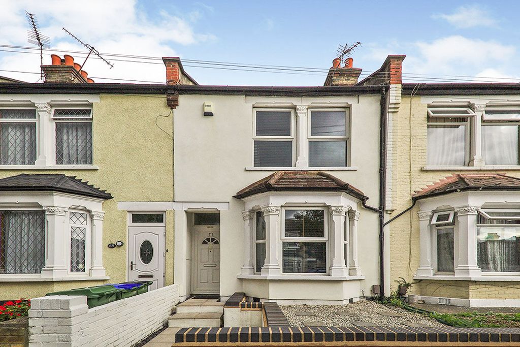 Property photo 1 of 13