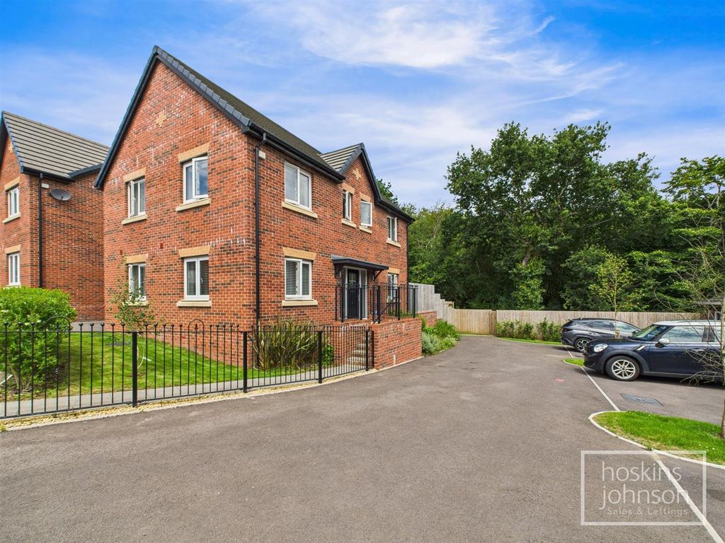 Property photo 1 of 37