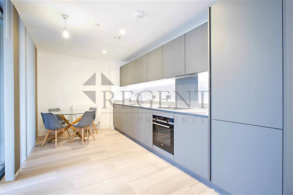 Property photo 1 of 6 Kitchen