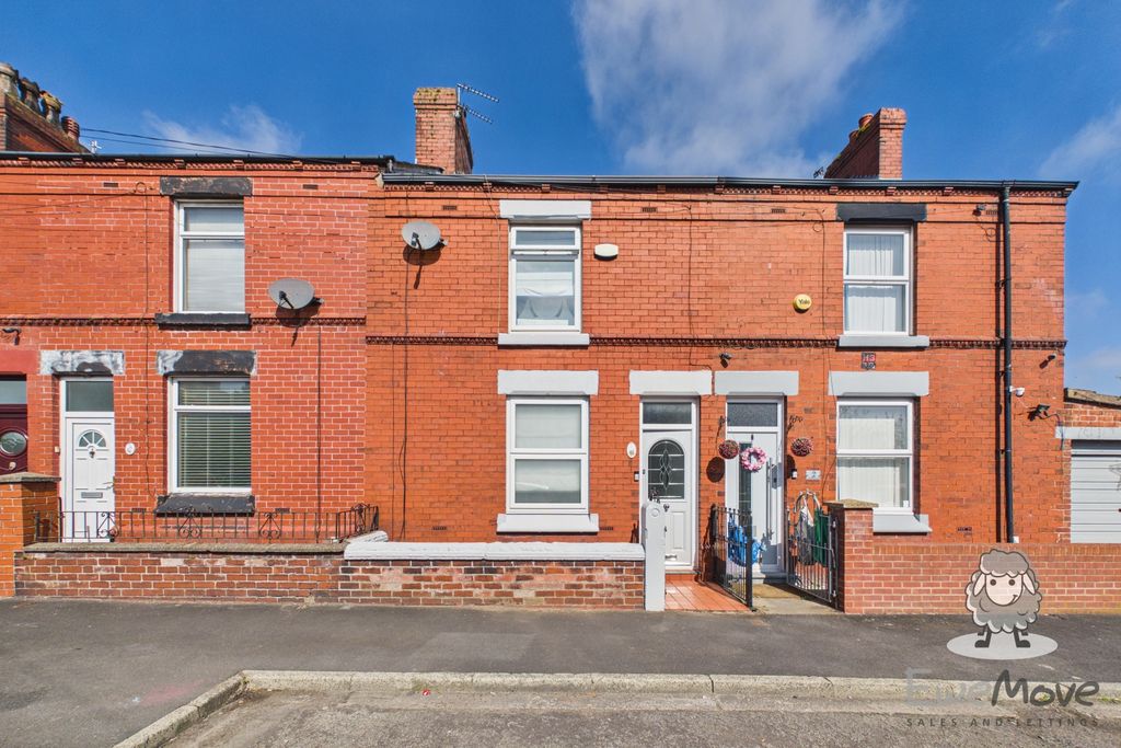 Property photo 1 of 9 7 (11)