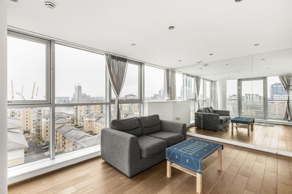 Property photo 3 of 26 Photo 12