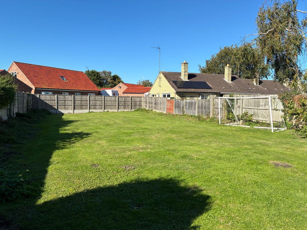 Property photo 1 of 4