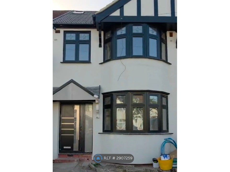Property photo 1 of 25 Front Of House