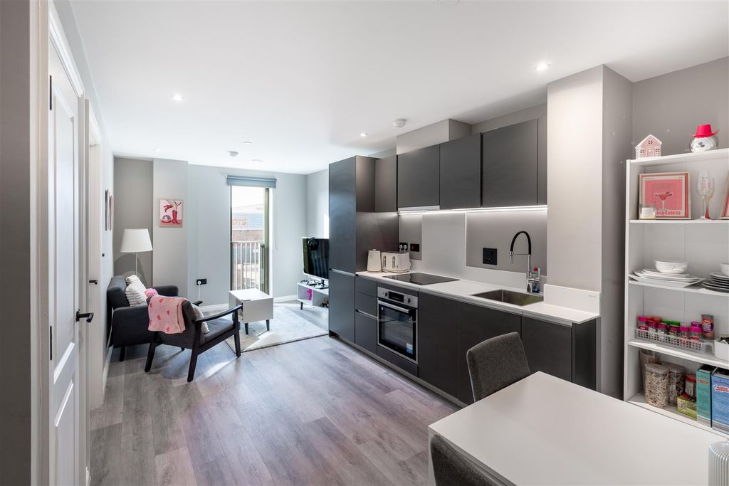 Property photo 2 of 9 _A7R4308-Hdr.Jpg